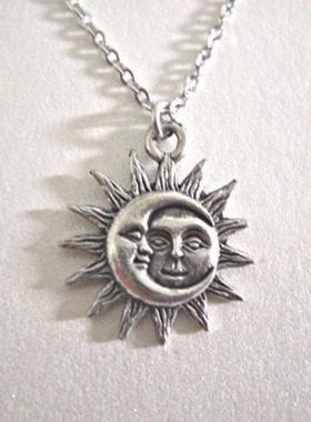 跨境欧美时尚太阳和月亮吊坠项链人脸太阳复古速卖通