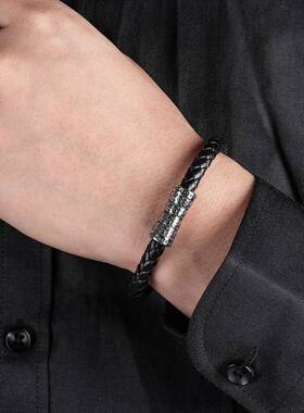 跨境热卖爆款男女士图腾皮手链简约大方独特魅力个性手镯黑色