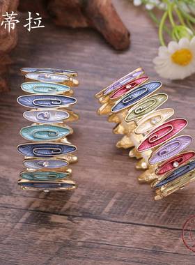 亚马逊新款不规则彩色滴油花朵拼接弹力合金手镯创意花瓣手链