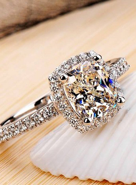 仿真钻石克拉黄色配饰戒指新品