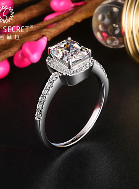 方形女王范仿真风镀金钻石戒指