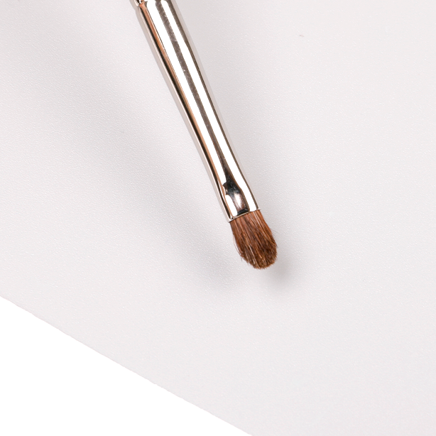 受受狼化妆刷五月Q-25小号眼影细节眼影提亮刷动物毛手工美妆工具,淘宝优惠券,粉丝福利购,淘宝优惠卷