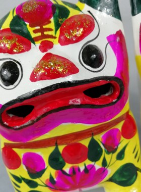高密泥塑泥老虎聂家庄手工工艺品虎年吉祥礼品带金王字大号泥老虎