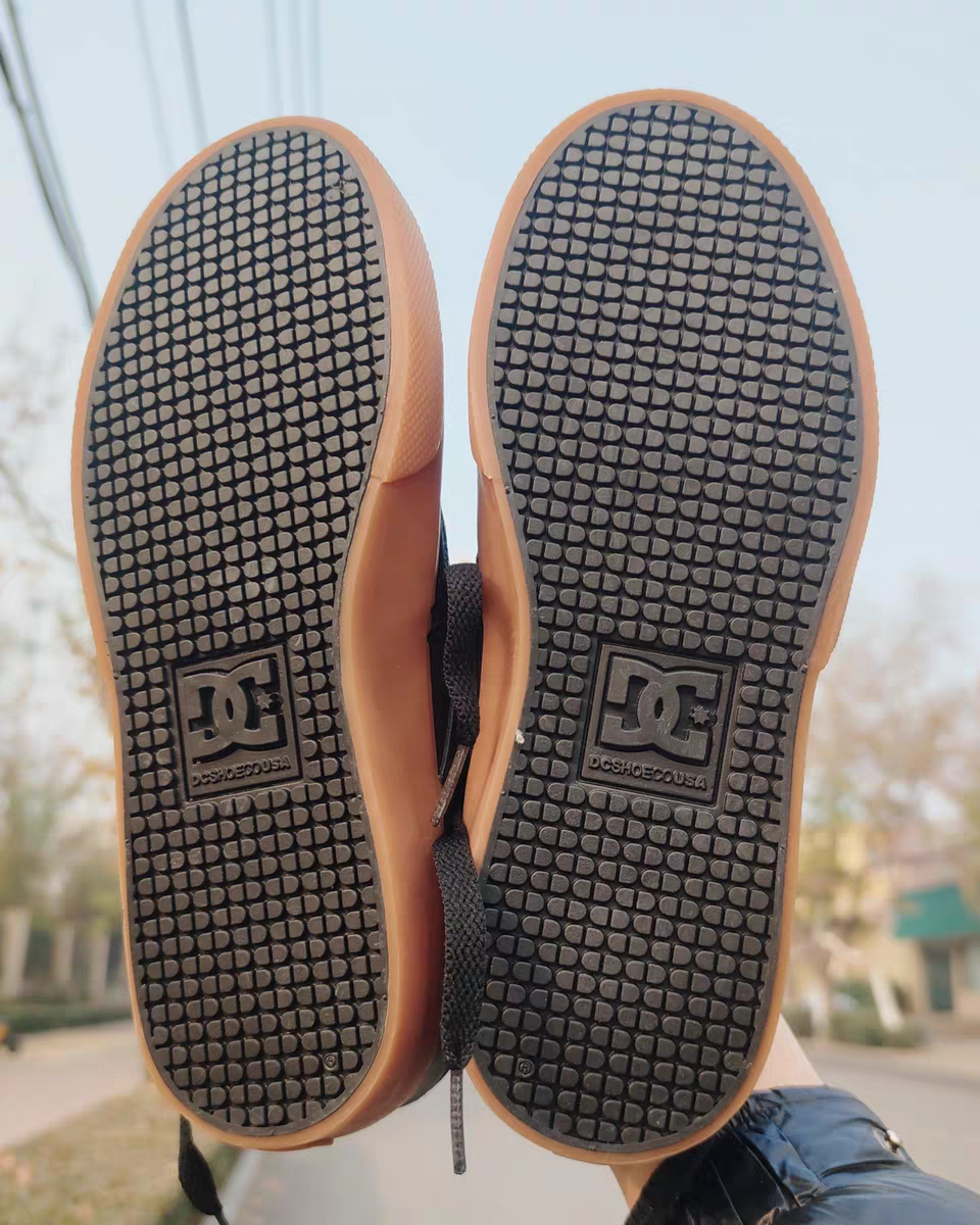 外贸鞋原单 库存尾货 滑板鞋 板鞋黑色翻毛皮＋帆布 训练37+39,淘宝优惠券,粉丝福利购,淘宝优惠卷