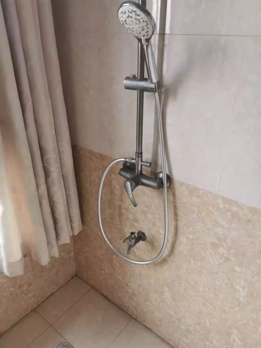 软管浴室pvc塑料接头淋浴器和花洒喷头配件1.5/2/3米不锈钢水管