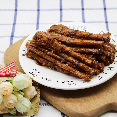 小五哥辣条火腿香干168g袋装豆皮辣片豆串辣串休闲办公室儿时零食 - 图0