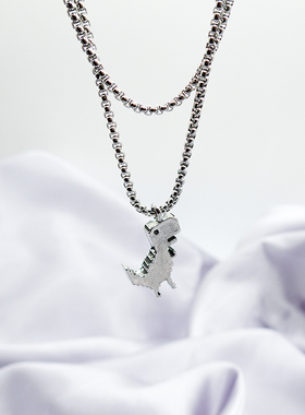 松萌钛钢小恐龙项链不掉色