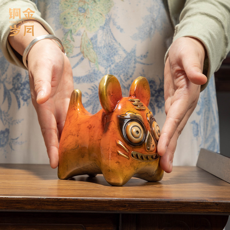 《笑笑虎》铜金岁月黄铜老虎摆件工艺品铜器办公室桌面书房装饰品,淘宝优惠券,粉丝福利购,淘宝优惠卷