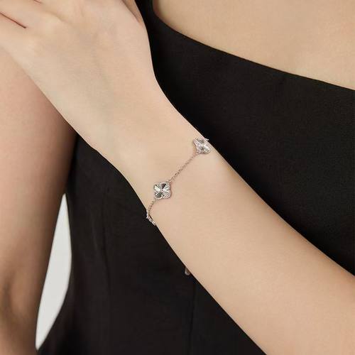 老凤祥四叶草银手链女足银五花手饰小众纯银手串圣诞节礼物送女友 - 图2