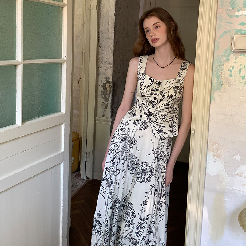 竹依依法式原创高级感印花吊带上衣+中长款大摆半身裙两件套装女,淘宝优惠券,粉丝福利购,淘宝优惠卷