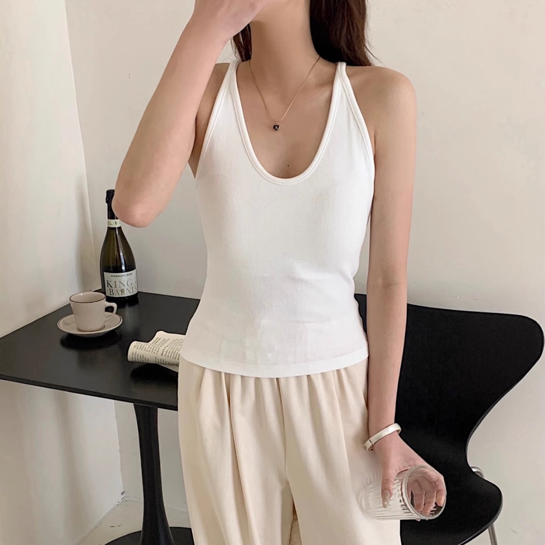 暖小艾法式挂脖背心588-1女士吊带一体杯文胸遮副乳打底美背上衣