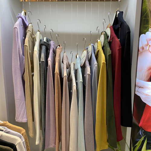 CASER凯撒内衣 女士中厚秋款打底衫暖膨绒高领长袖上衣 BI55027 - 图0