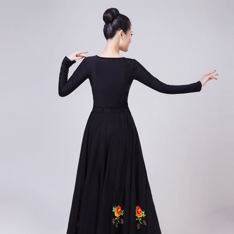 新疆舞蹈表演演出服装连衣练功服 卓思蔻民族服装/舞台装