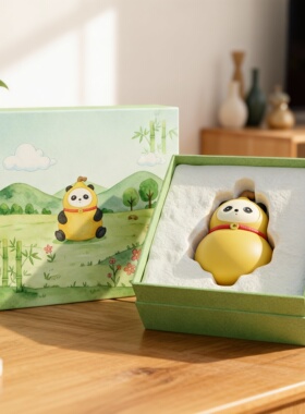 可爱熊猫毛绒包包挂件摆件礼盒装