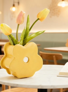 创意黄色花朵陶瓷花瓶客厅摆件