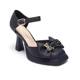 Square-headed buckle straps and hollow sandals
