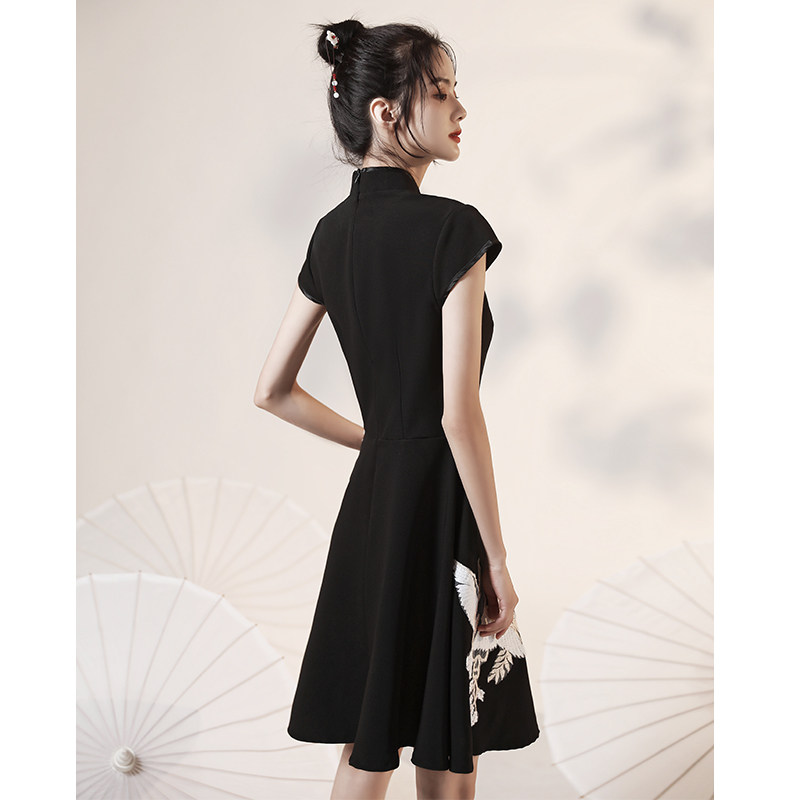 黑色旗袍年轻款少女小个子秋连衣裙 韩映萱旗袍