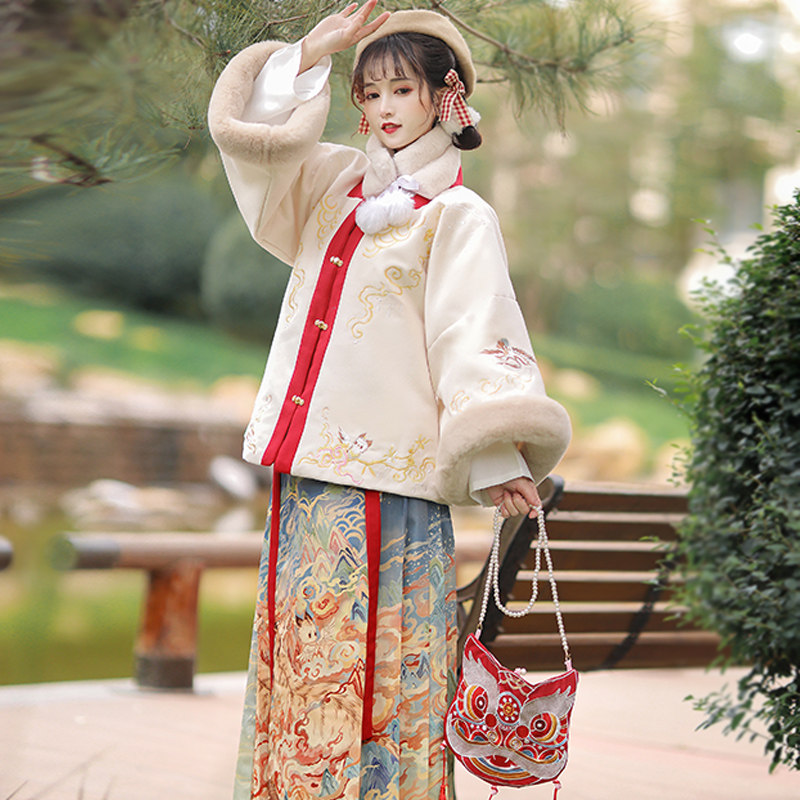 虎虎生威明制汉服2021新款马面裙 凝紫萱汉服