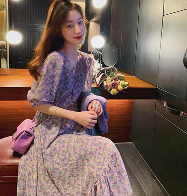 哺乳夏装外出v领收腰显瘦喂奶衣 宫适哺乳衣/月子服