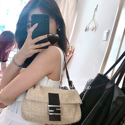 新款米白色法棍包单肩vintage大容量百搭法式腋下包中古斜挎女包 - 图0