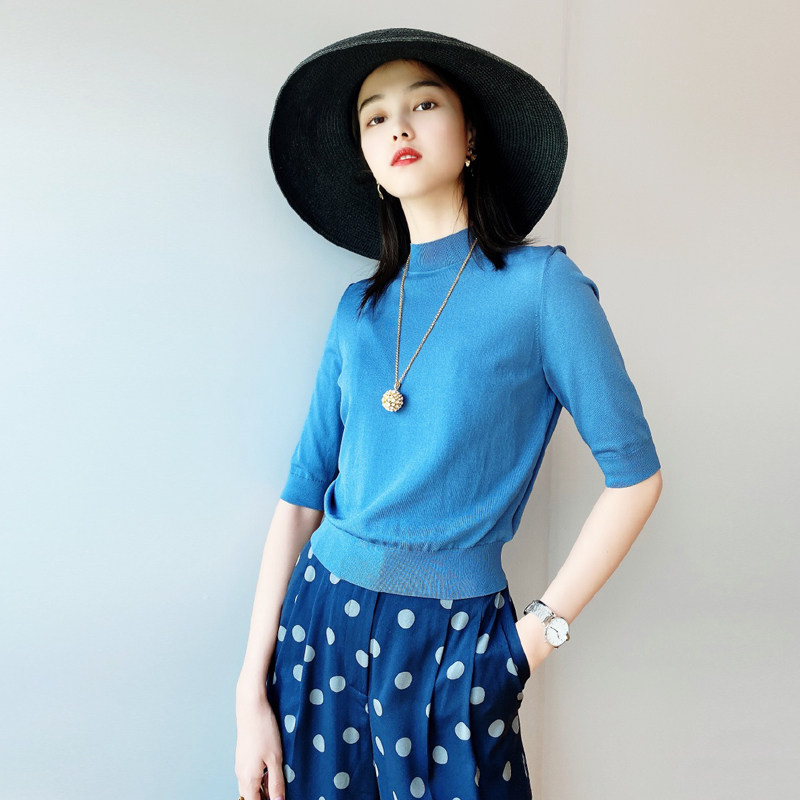 阿玛施旗舰店官网2020夏季新款t恤 简妍芙T恤