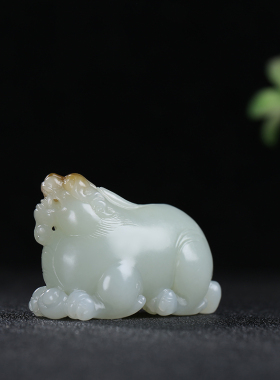 和田玉糖青白玉貔貅手把件玉石