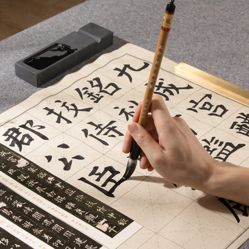 张小凤初学毛笔狼毫羊毫兼毫小楷书法国画毛笔字楷书隶书初学者小学生字帖专用中楷中白云湖笔文房四宝套装大 - 图0