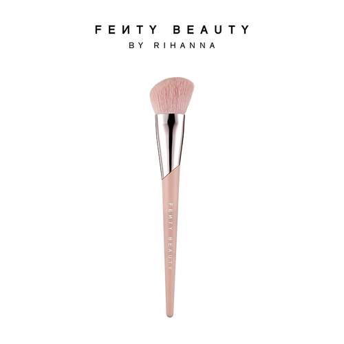 [Подарки на фестиваль Tanabata] FentyBeauty Rihanna Contour Brush 125 Конус ремонт лица мягкая щетка