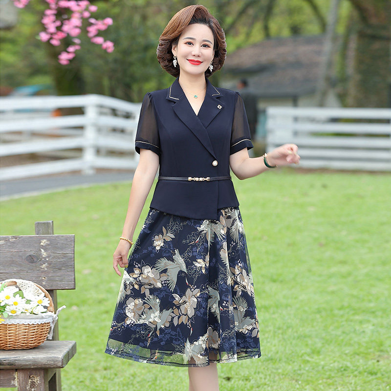  智杨服饰中老年女装