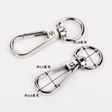 Девять -лежащая старая старая магазин с четырьмя цветными мешками для кольца пакеты аксессуары аппаратные пряжки металлическая пряжка с пряжкой с пряжкой с пряжкой с пряжкой