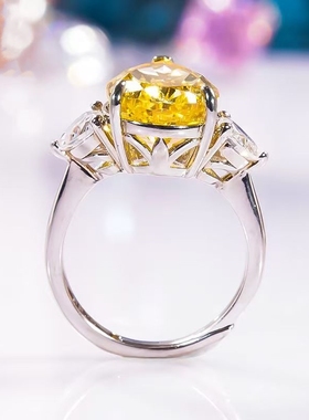 莫桑石奢华6克拉黄钻水滴戒指