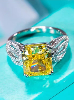 银镀金奢华满钻4克拉黄钻戒指