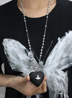 黑色十字架爱心吊坠项链女轻奢