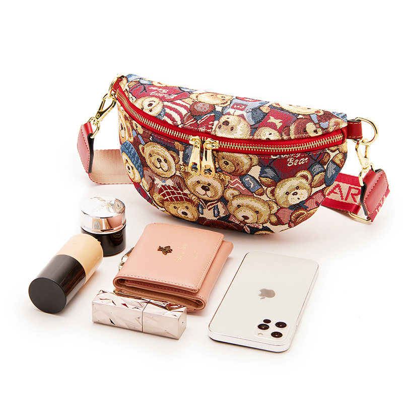 小熊依恋2021新款运动腰包斜挎包 pjev女士包袋