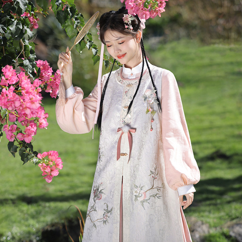 七月夕原创汉服桃枝甘露汉元素泡泡袖连衣裙绣花圆领长比甲女_虎窝淘
