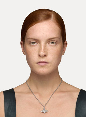 香港直邮VIVIENNE WESTWOOD西太后星球/心形珍珠水晶吊坠项链