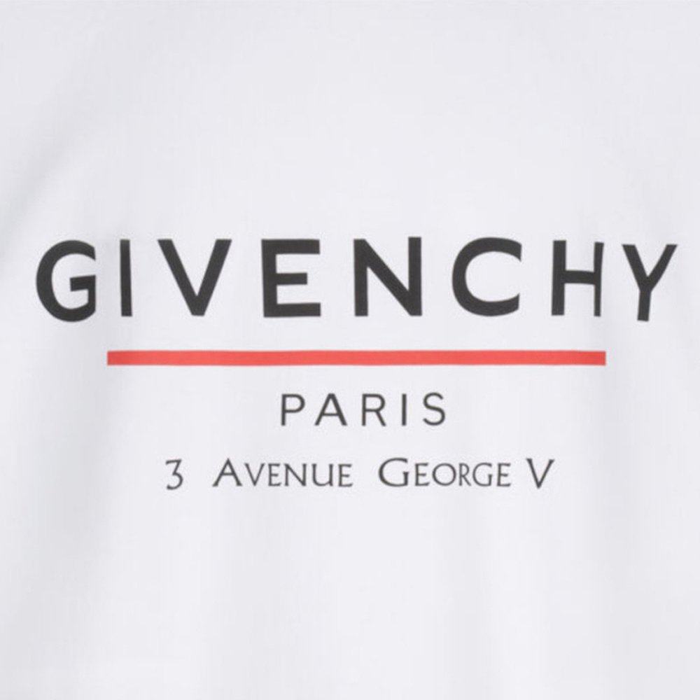  天猫国际香港直购T恤