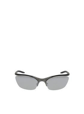 FENDI 女士眼镜 FE40176U02C AW2025 灰色 几何框太阳镜