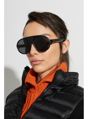 MONCLER 女士太阳镜 0ME8007U0500687 SS2026 黑色 Vantaj sungla