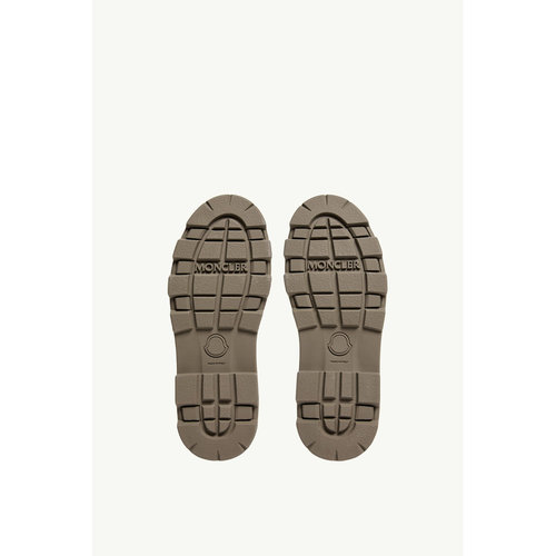 奢淘 Moncler Vera 高筒系带靴 女厚底鞋 L209B4F00100M7542 - 图3