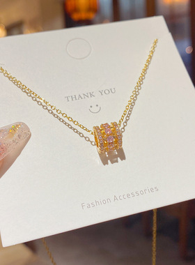 新款气质轻奢几何项链女18K真金电镀镶钻超闪锁骨链小众设计吊坠