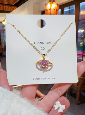 新款粉色爱心项链简约时尚高级感气质轻奢小众锁骨链甜美桃心吊坠