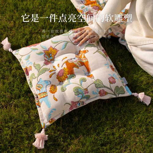 目野「乐跃花驰」法式轻奢椅子坐垫非遗设计蒲团加厚椅垫四季靠垫 - 图1