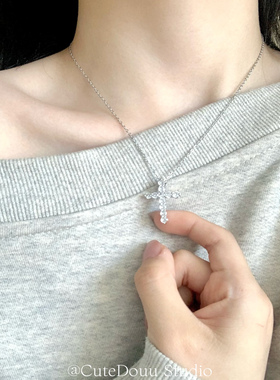 闪耀十字超闪锆石十字架项链女