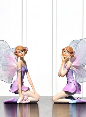 卡通可爱小饰品生日礼物儿童女生桌面办公室床头S房间公仔书桌摆