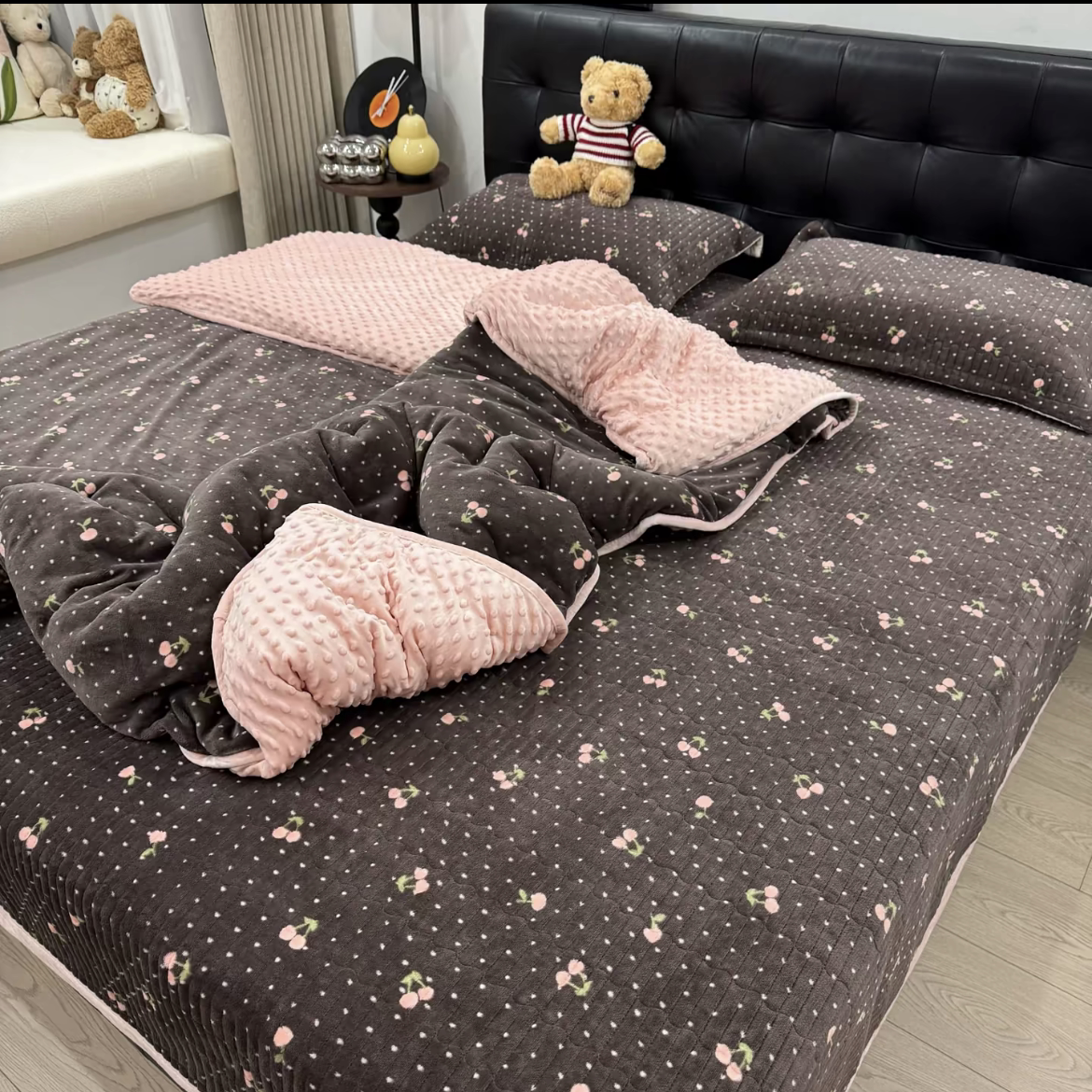 冬季牛奶绒夹棉款床盖四件套小清新法式加绒加厚三件套绗缝夹棉绒