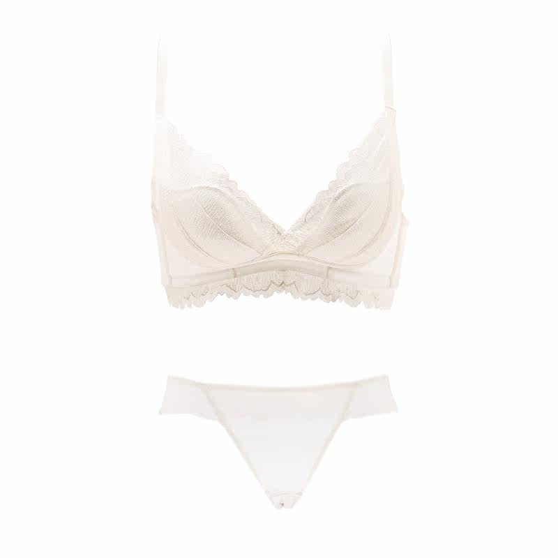 加厚显大无钢圈丰胸罩调整上托 卡富妮文胸