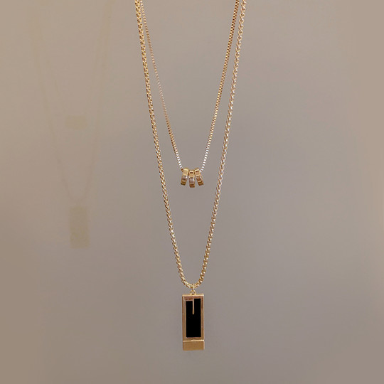 Women's alloy light luxury versatile square pendant