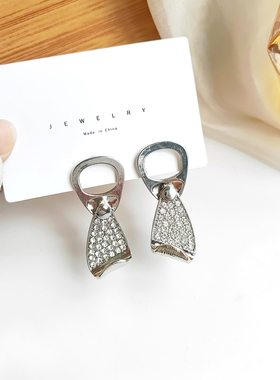 s925银针个性小众耳钉甜酷镶钻