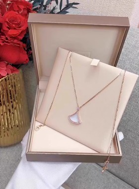 Bvlgari宝格丽divas大号白贝母